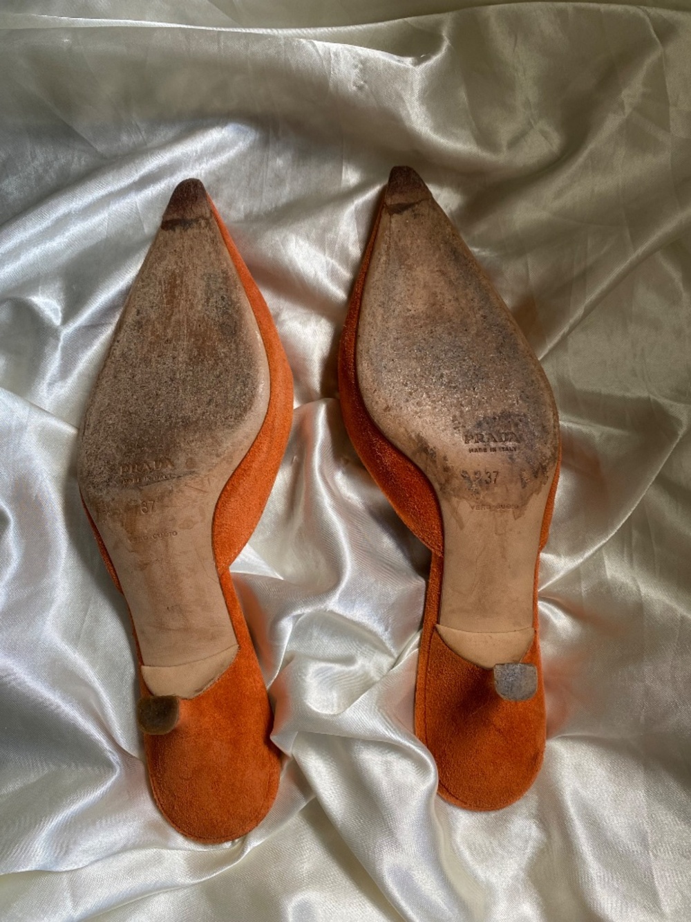 Vintage y2k Prada Orange Suede Chain Pointed Toe Kitten Heel Size 37 / 6.5/7 - Picture 6 of 9